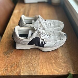 New Balance 327 White and Black Sneakers
